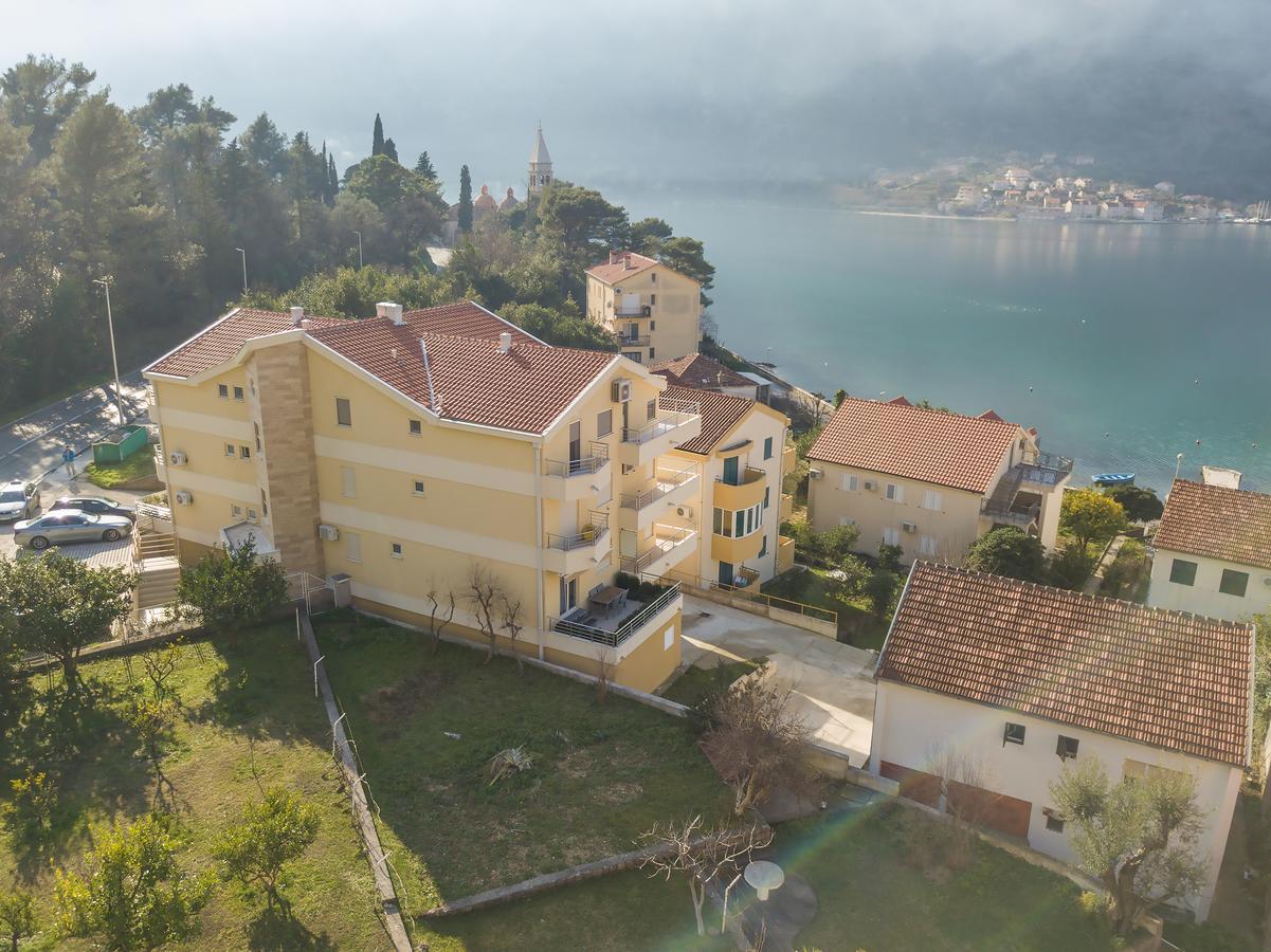 Lux apartment Goodness Kotor Extérieur photo